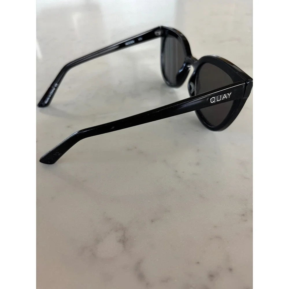 Quay Australia Noosa Sunglasses Black Cat Eye Frames 111 Womens